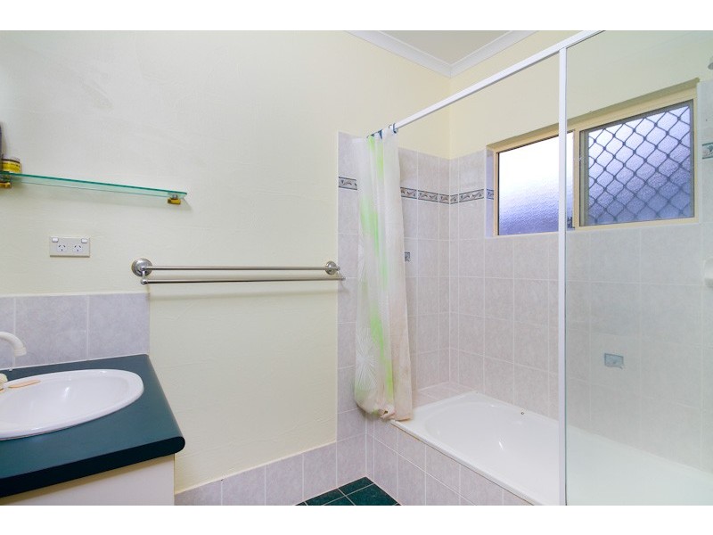 6 Roma Close, Mount Sheridan QLD 4868