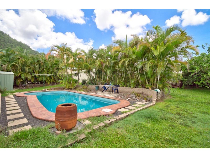 6 Roma Close, Mount Sheridan QLD 4868