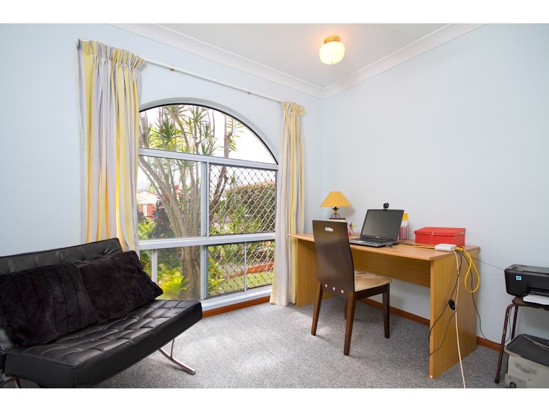 105  Barnard Drive, Mount Sheridan QLD 4868