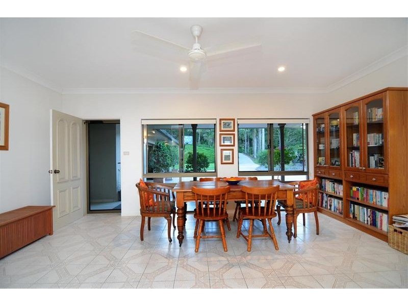 24 Fig Tree Drive, Caravonica QLD 4878