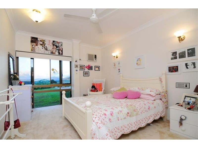 24 Fig Tree Drive, Caravonica QLD 4878