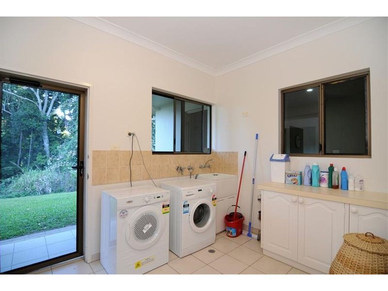 24 Fig Tree Drive, Caravonica QLD 4878