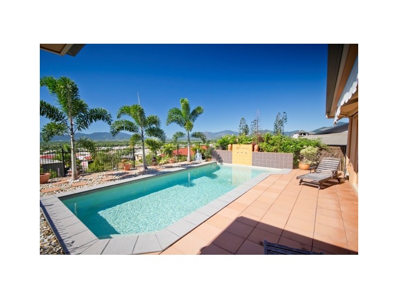 18 Rosella Close, Mount Sheridan QLD 4868