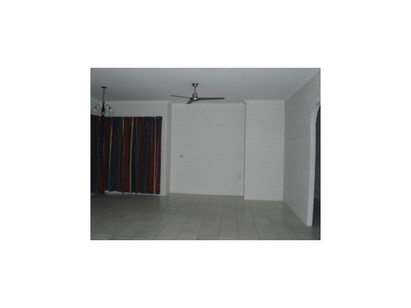 Bentley Park QLD 4869