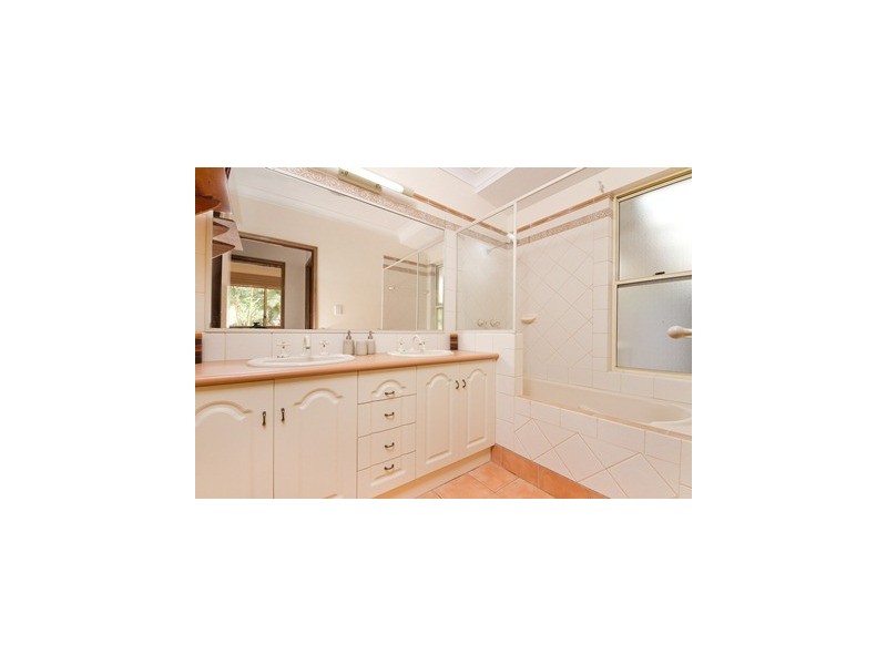 22 Goodsell Drive, Bentley Park QLD 4869