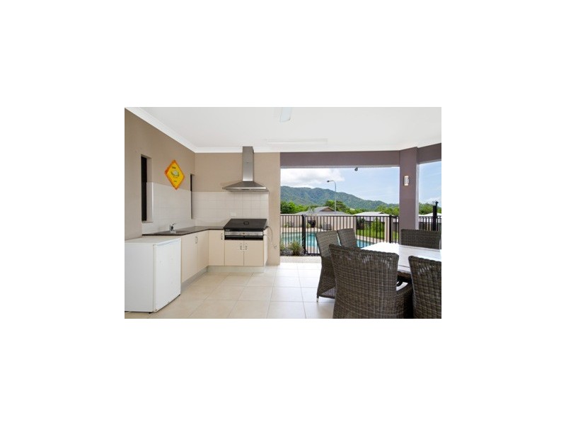 18 Sandover Close, Bentley Park QLD 4869