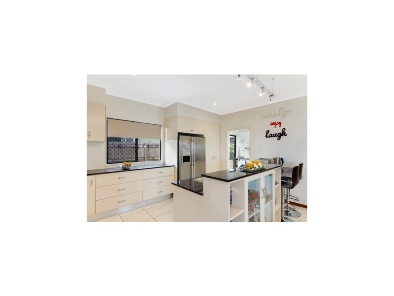 18 Sandover Close, Bentley Park QLD 4869