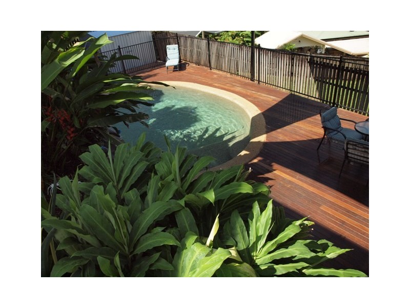 27 Timberlea Drive, Bentley Park QLD 4869