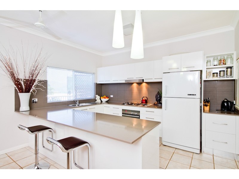 25 Jumna Close, Bentley Park QLD 4869