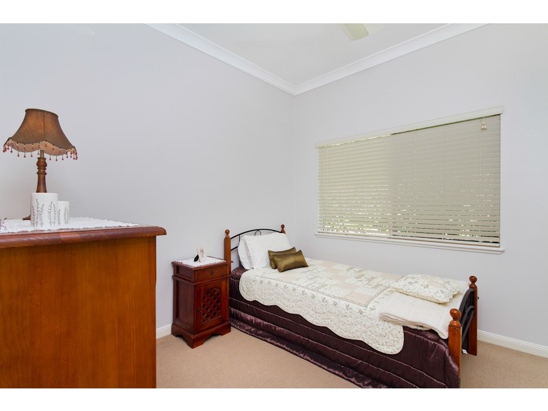 25 Jumna Close, Bentley Park QLD 4869