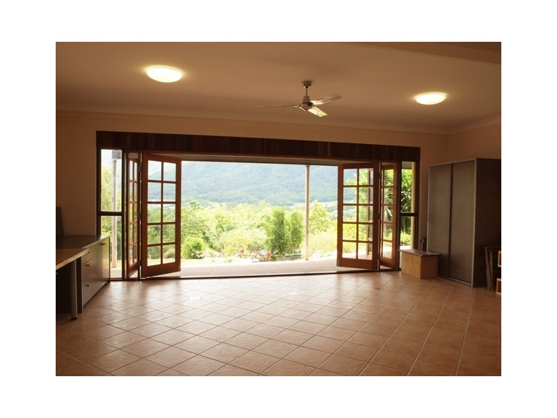 12 Timberlea Drive, Bentley Park QLD 4869