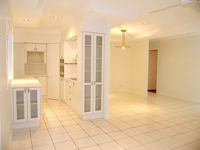 8  Ilse Close, Clifton Beach QLD 4879