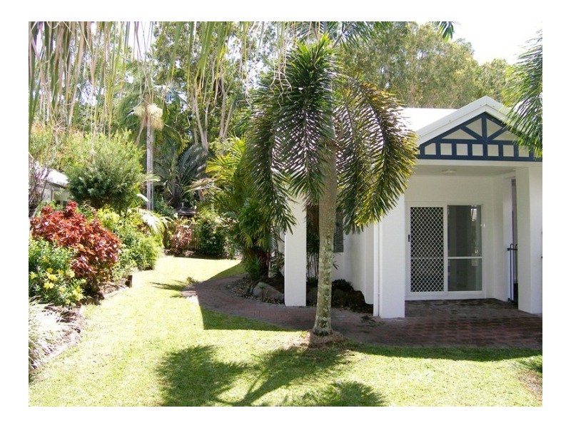 8  Ilse Close, Clifton Beach QLD 4879