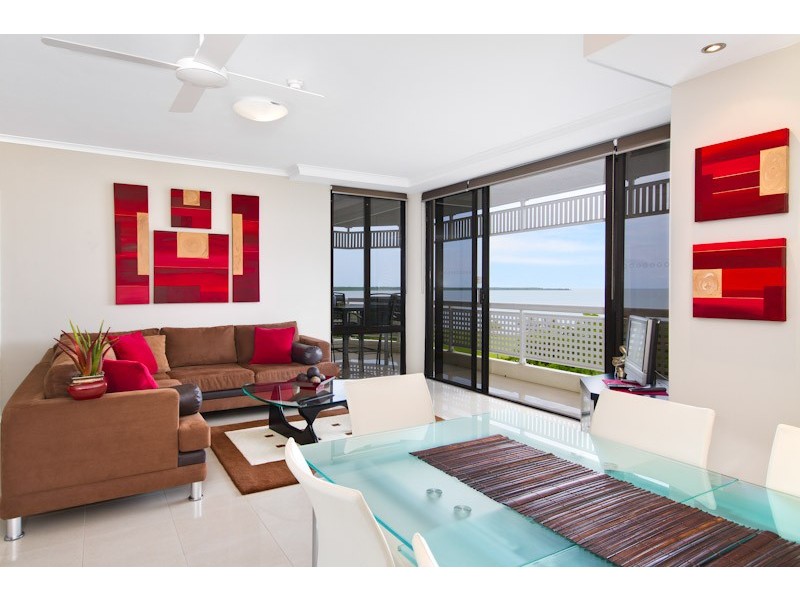 72/209 Abbott Street, Cairns North QLD 4870