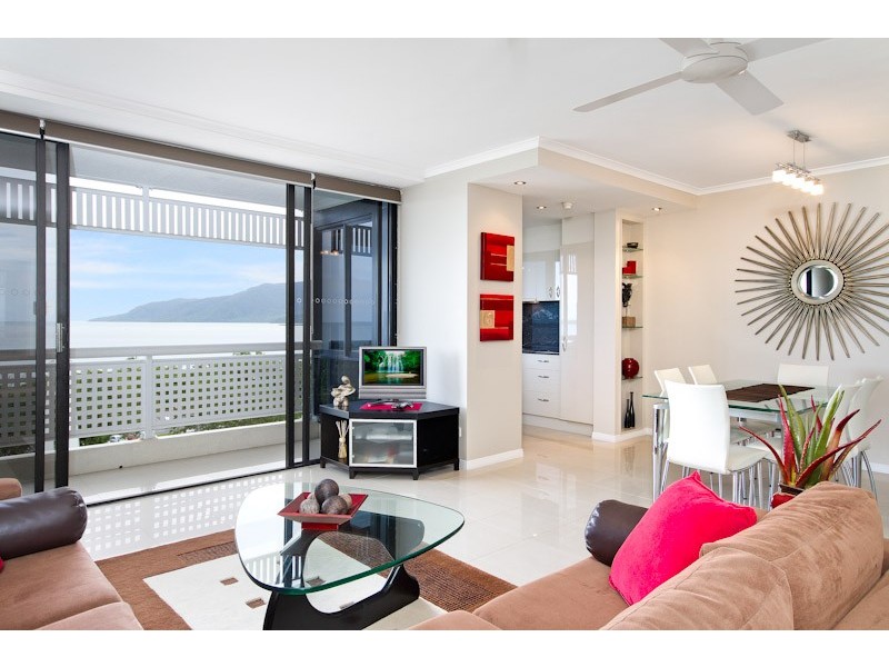 72/209 Abbott Street, Cairns North QLD 4870