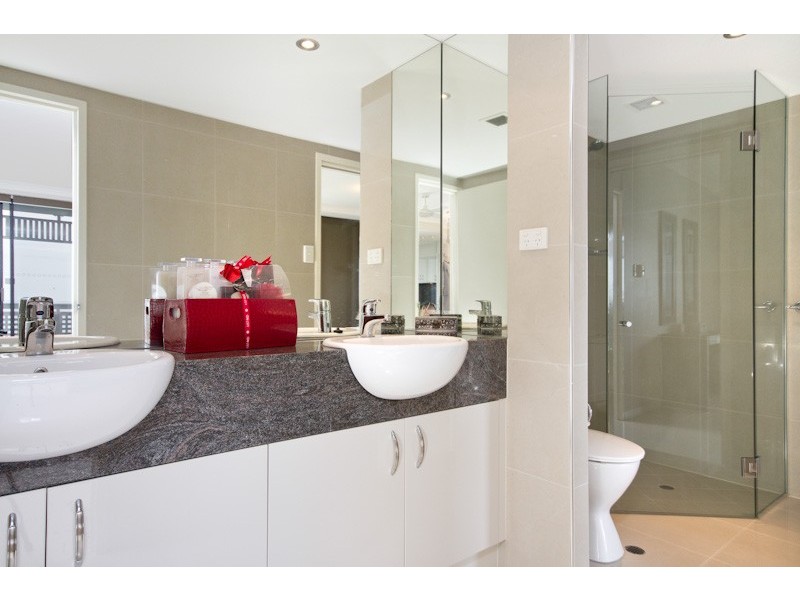 72/209 Abbott Street, Cairns North QLD 4870