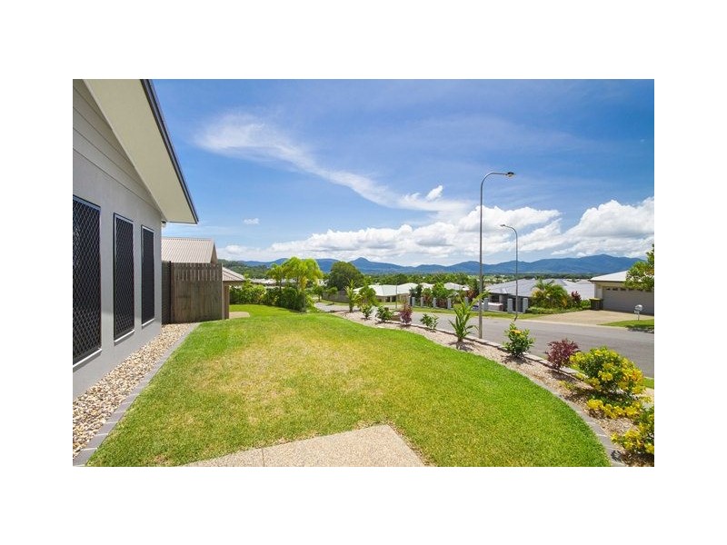 107 Fitzmaurice Drive, Bentley Park QLD 4869