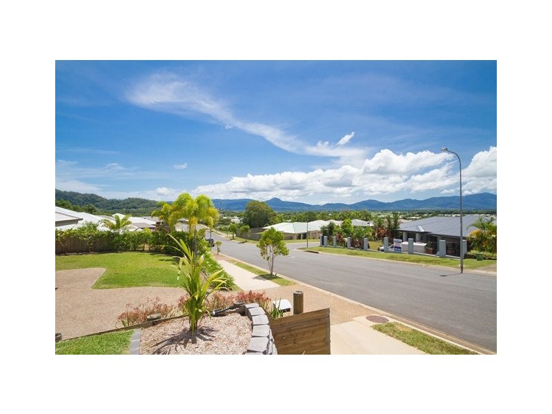 107 Fitzmaurice Drive, Bentley Park QLD 4869