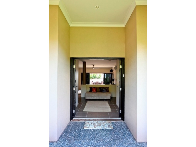 6 Alderman Street, Mount Sheridan QLD 4868