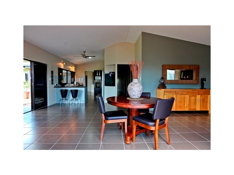 6 Alderman Street, Mount Sheridan QLD 4868