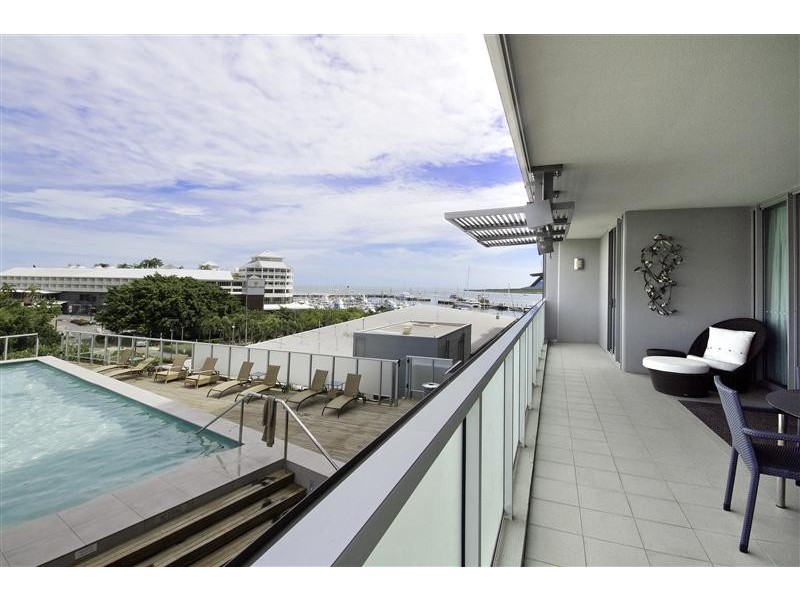 17/1 Marlin Parade, Cairns City QLD 4870