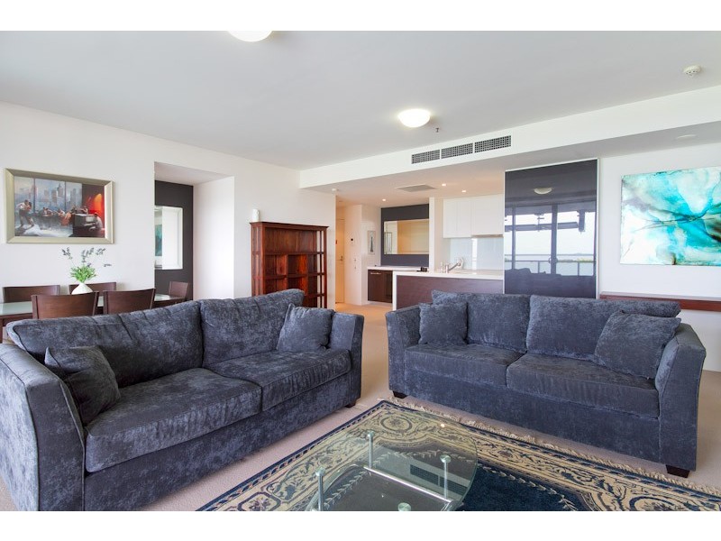 17/1 Marlin Parade, Cairns City QLD 4870