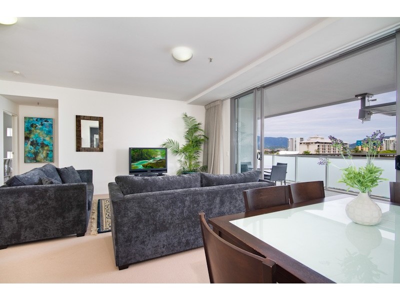 17/1 Marlin Parade, Cairns City QLD 4870