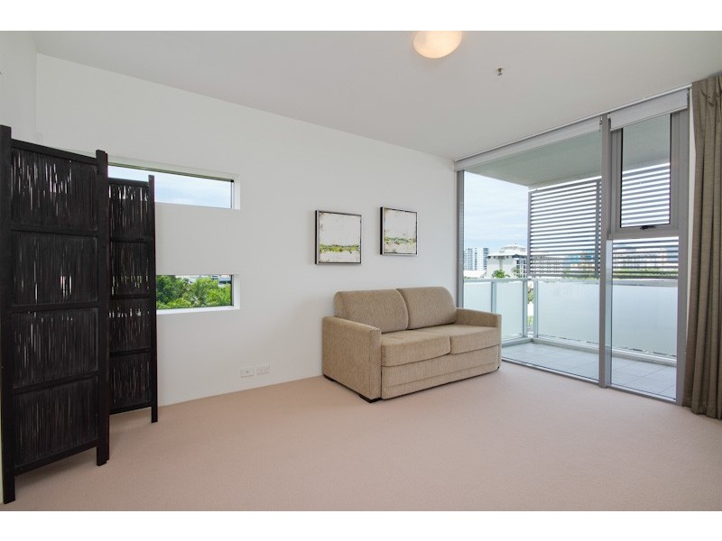 17/1 Marlin Parade, Cairns City QLD 4870