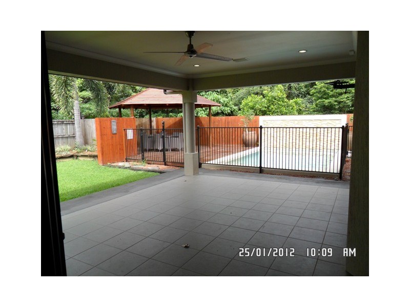 Bentley Park QLD 4869