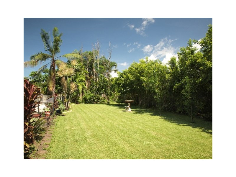 13 Venus Battery Close, Edmonton QLD 4869