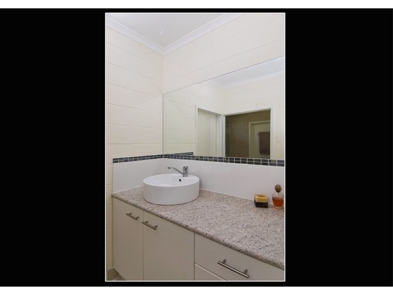 30 Lyndel Drive, Woree QLD 4868