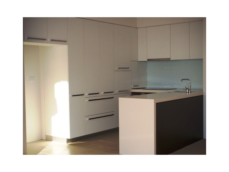 63/1  Marlin Parade, Cairns City QLD 4870