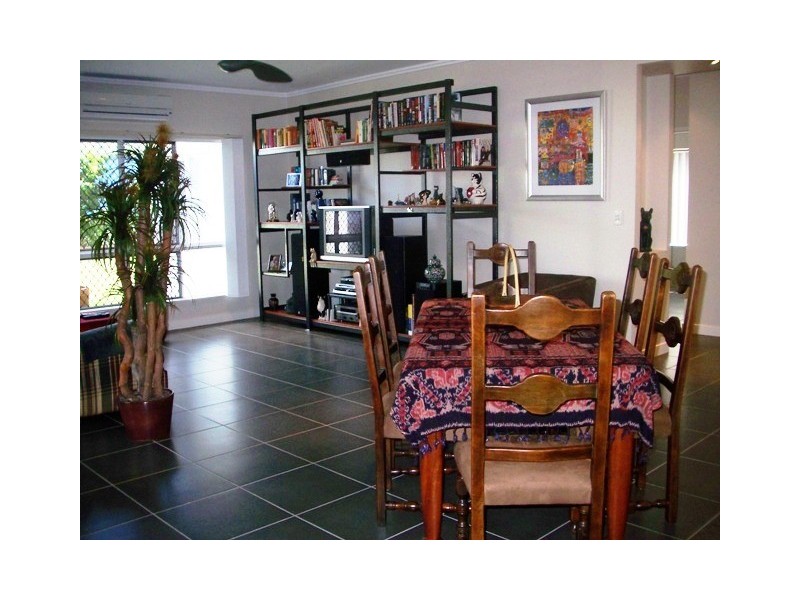 26 Norfolk Circuit, Redlynch QLD 4870