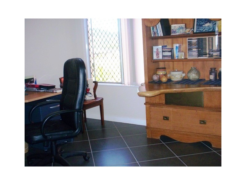 26 Norfolk Circuit, Redlynch QLD 4870