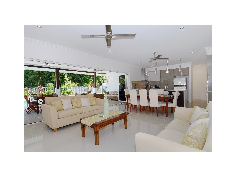 49 Red Peak Boulevard, Caravonica QLD 4878