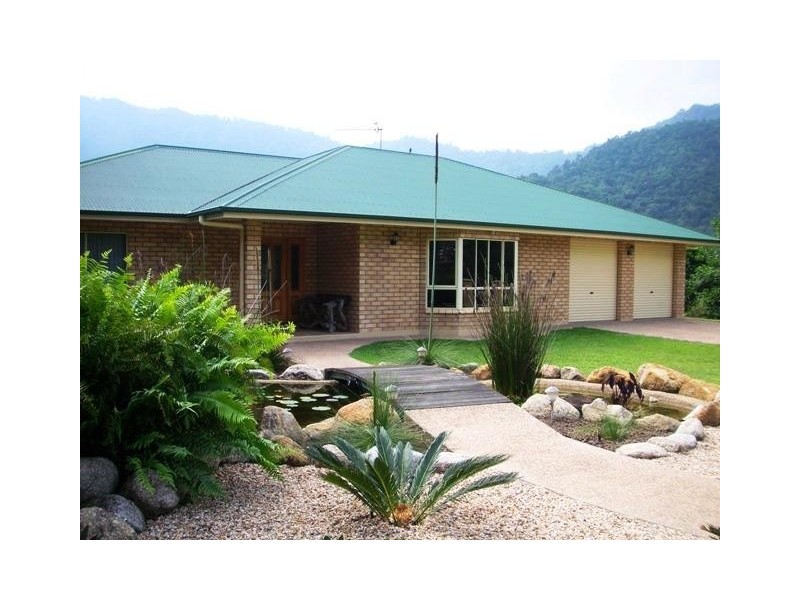 Redlynch QLD 4870