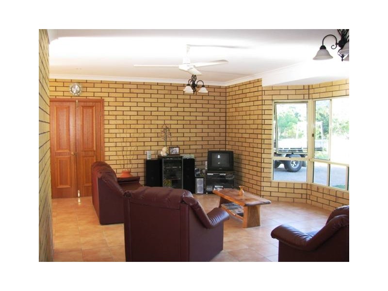 Redlynch QLD 4870