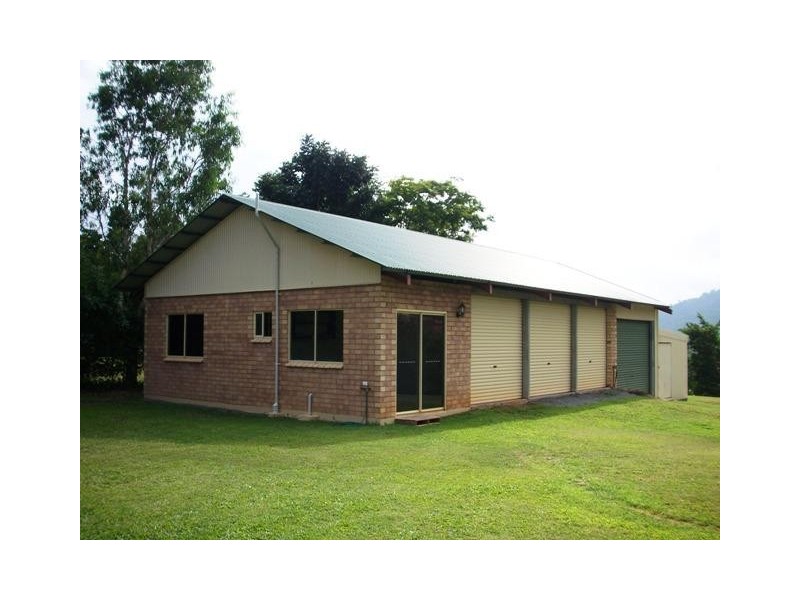 Redlynch QLD 4870