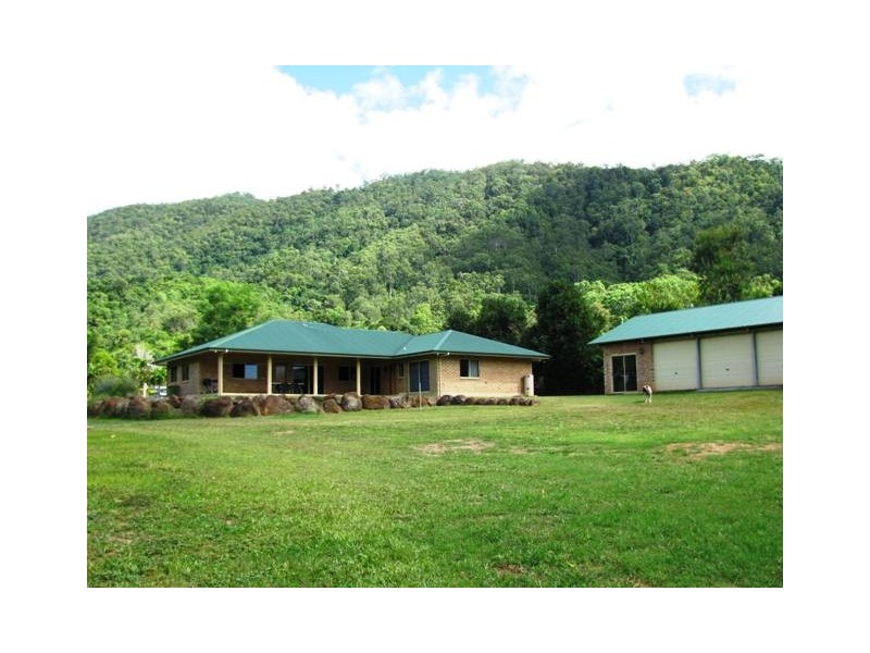 Redlynch QLD 4870