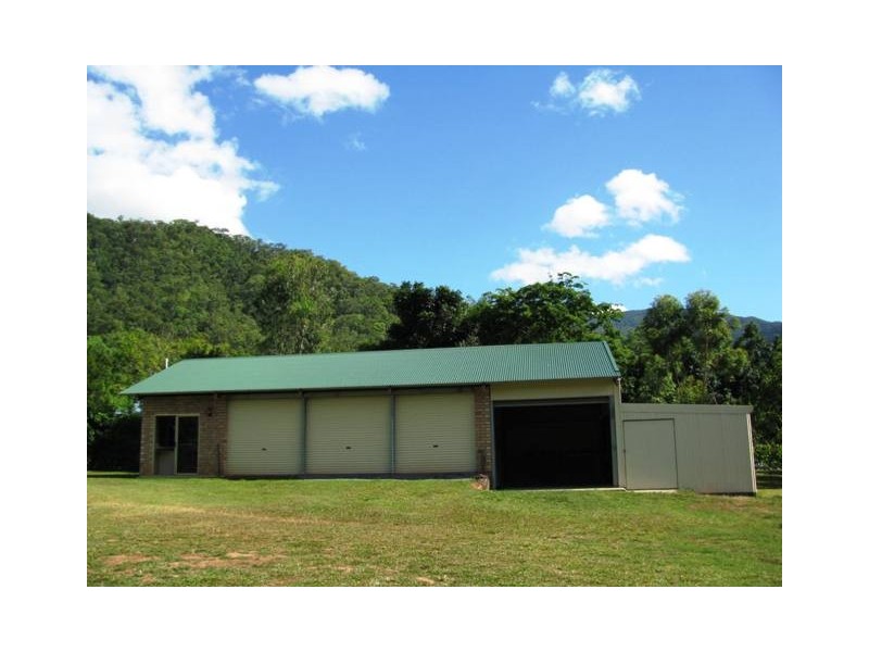 Redlynch QLD 4870
