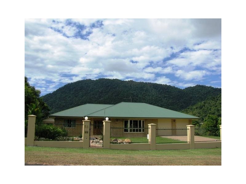Redlynch QLD 4870