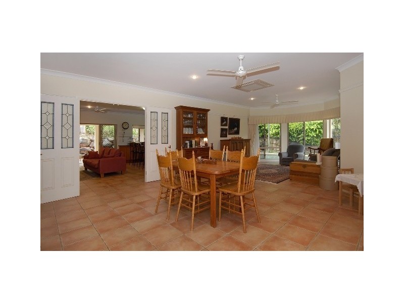 5 Senate Street, Bentley Park QLD 4869