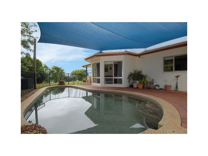 5 Senate Street, Bentley Park QLD 4869