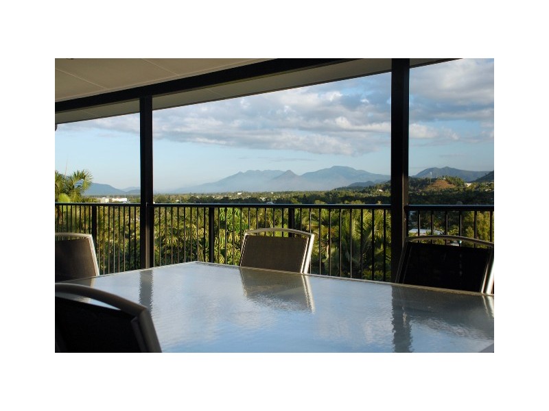 45 – 47 Koppen Terrace, Mooroobool QLD 4870