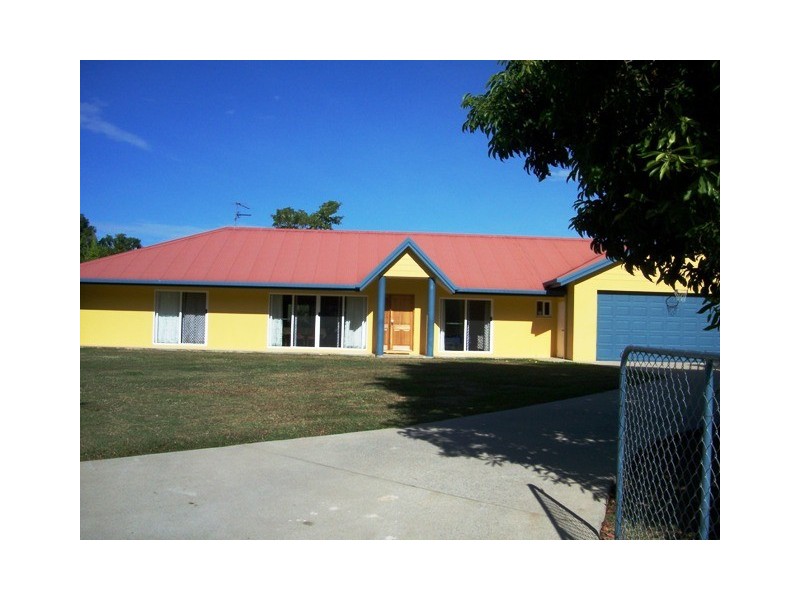 1  South Ellison Street, Clifton Beach QLD 4879