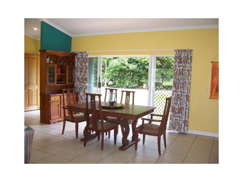 1  South Ellison Street, Clifton Beach QLD 4879