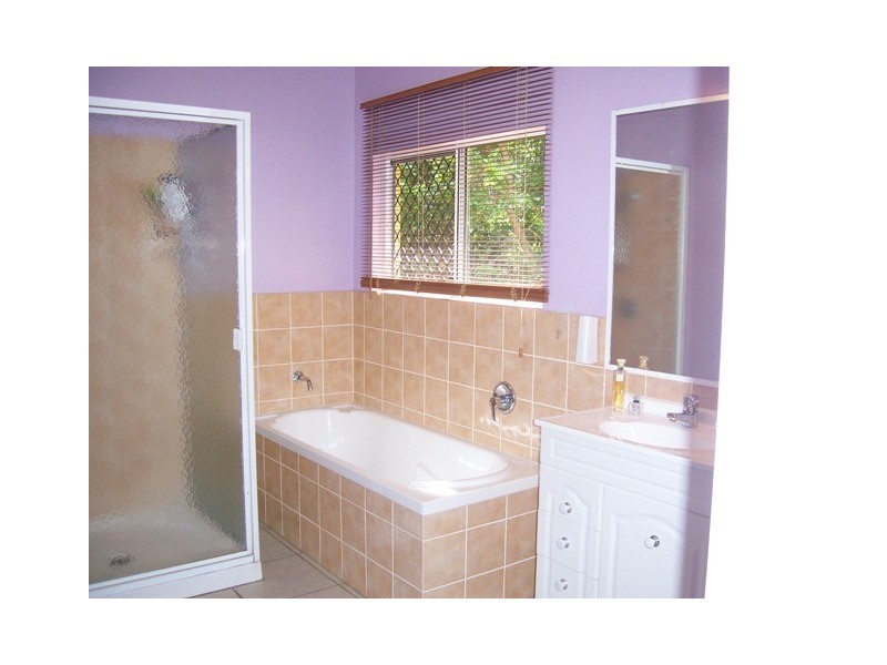 1  South Ellison Street, Clifton Beach QLD 4879