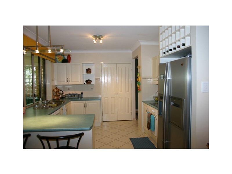 15 Knight Road, Smithfield QLD 4878