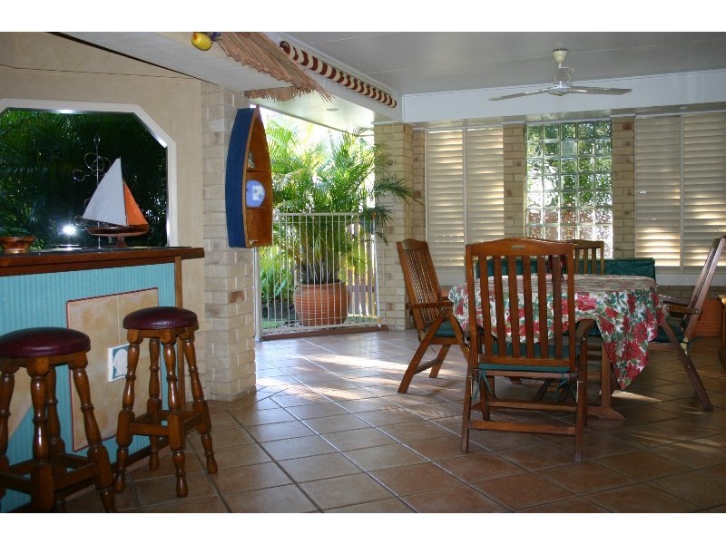 15 Knight Road, Smithfield QLD 4878