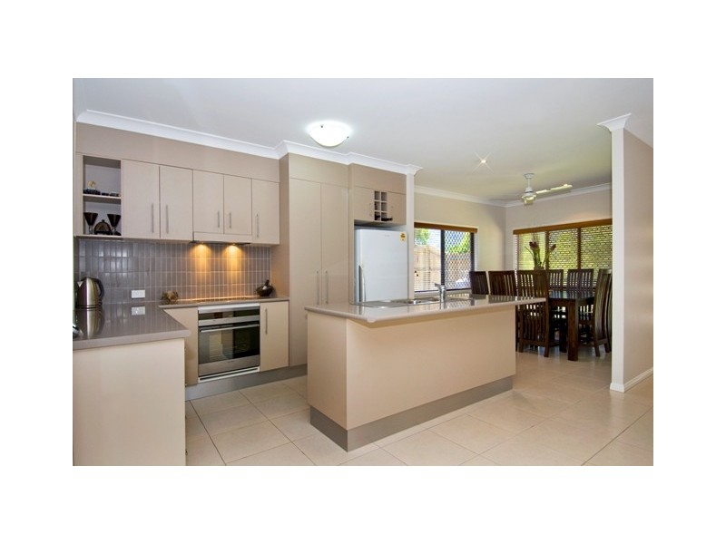 77 Walker Road, Bentley Park QLD 4869